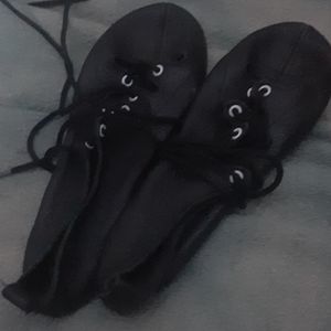 Highland dance shoes